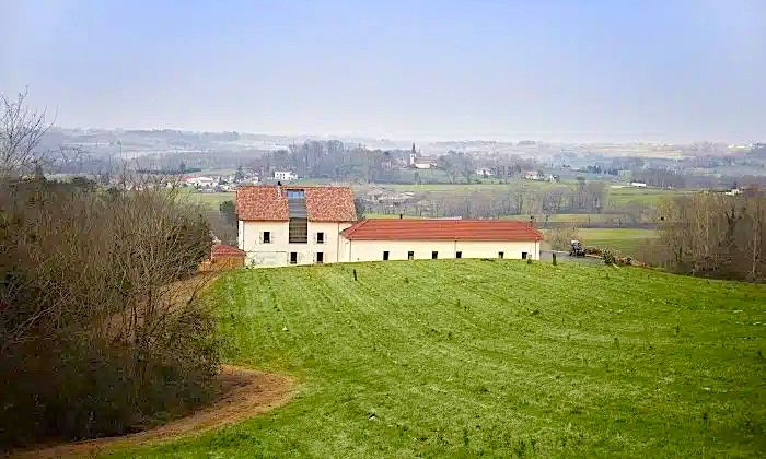 COUP DE CŒUR - La Ferme aux camélias de la Maison Chanel, en Chalosse